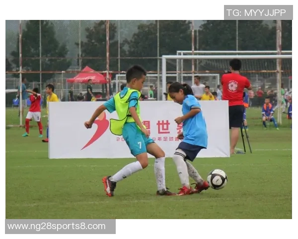 球探足球网助你掌握最新赛事动态与球员信息，尽享足球世界精彩瞬间